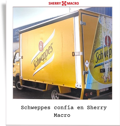 Camión Schweppes